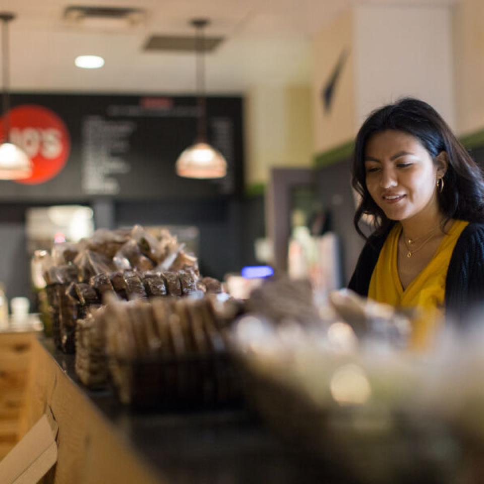 Jovahana Avila working at the coffee shop